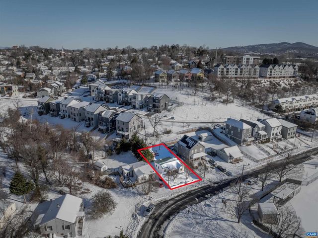 419 QUARRY RD, Charlottesville, VA 22902