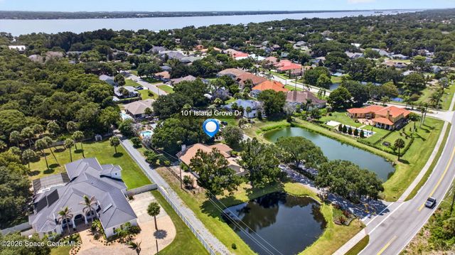 101 Island Grove Drive, Merritt Island, FL 32952