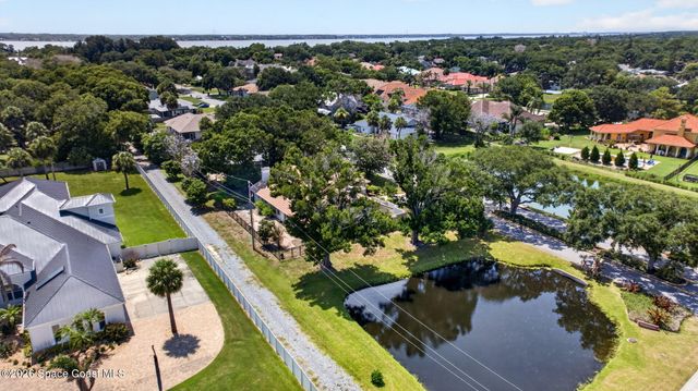101 Island Grove Drive, Merritt Island, FL 32952