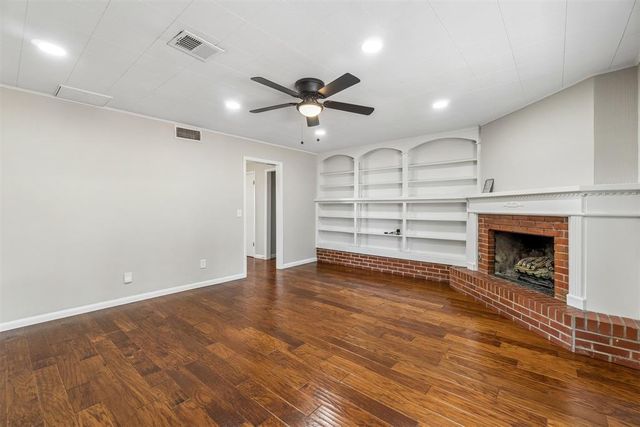 2304 NW 49th Street, Oklahoma City, OK 73112