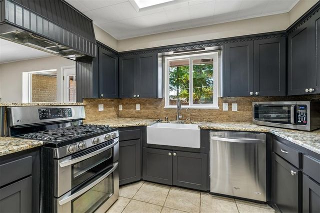 2304 NW 49th Street, Oklahoma City, OK 73112