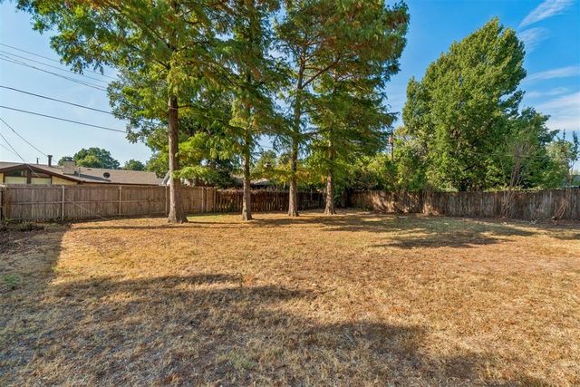 2304 NW 49th Street, Oklahoma City, OK 73112