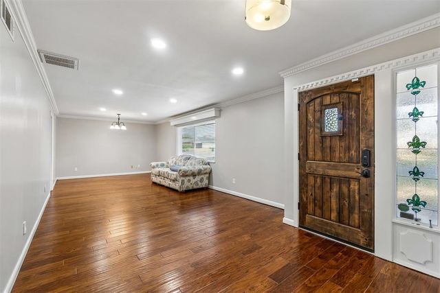 2304 NW 49th Street, Oklahoma City, OK 73112