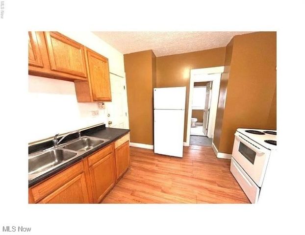 13436 - 13438 Hartford Road, East Cleveland, OH 44112