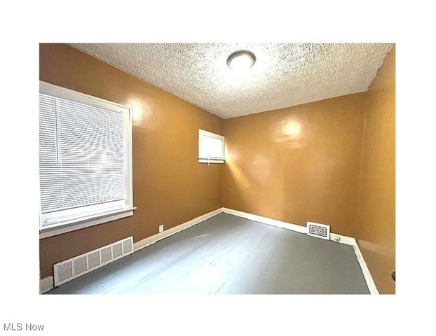 13436 - 13438 Hartford Road, East Cleveland, OH 44112