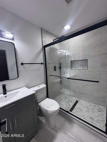 3008 W ANGELA Drive, Phoenix, AZ 85053