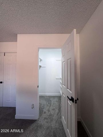 3008 W ANGELA Drive, Phoenix, AZ 85053