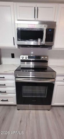 3008 W ANGELA Drive, Phoenix, AZ 85053