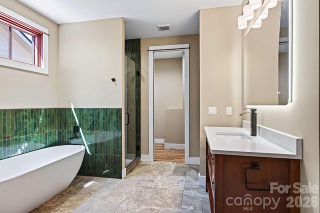 26 Grindstaff Drive, Asheville, NC 28803
