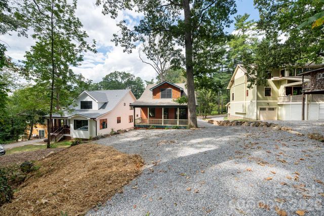 26 Grindstaff Drive, Asheville, NC 28803