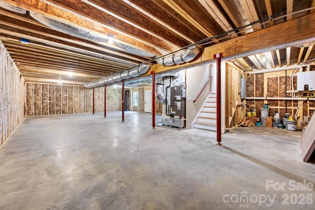 26 Grindstaff Drive, Asheville, NC 28803