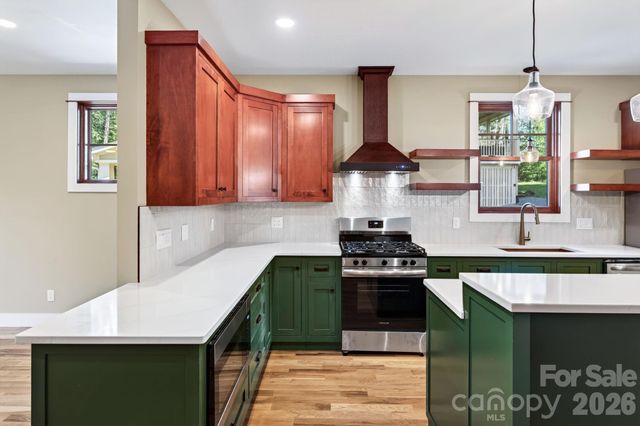 26 Grindstaff Drive, Asheville, NC 28803