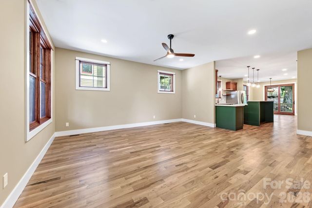 26 Grindstaff Drive, Asheville, NC 28803