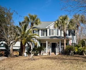 2620 Planters Pointe Boulevard, Mount Pleasant, SC 29466