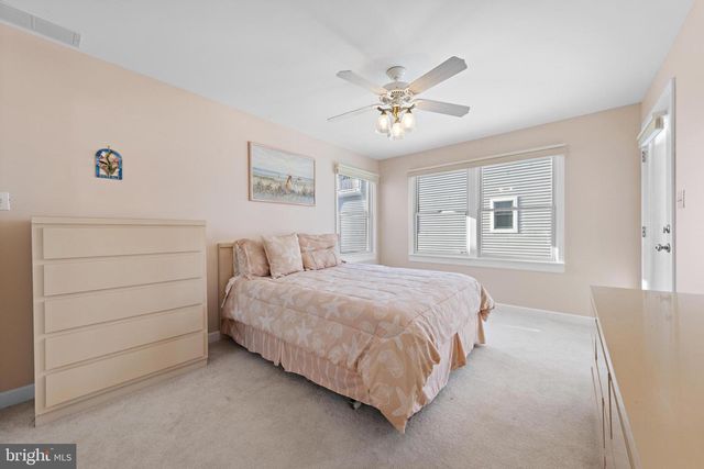 5004 S LONG BEACH BLVD, Long Beach Township, NJ 08008