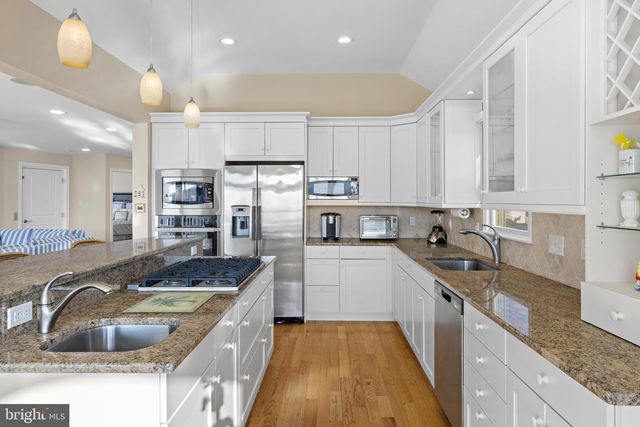 5004 S LONG BEACH BLVD, Long Beach Township, NJ 08008