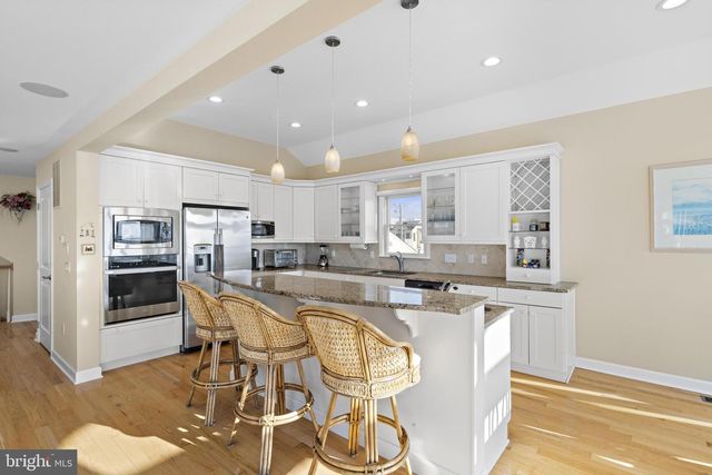 5004 S LONG BEACH BLVD, Long Beach Township, NJ 08008