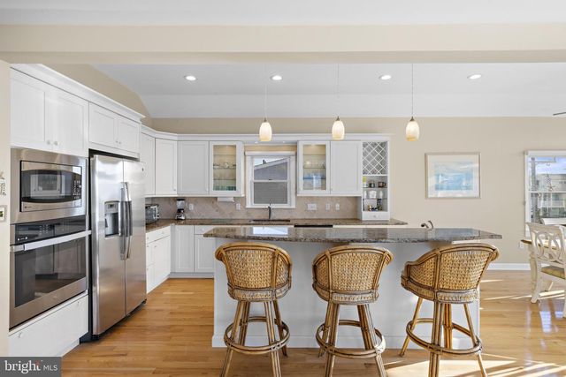 5004 S LONG BEACH BLVD, Long Beach Township, NJ 08008