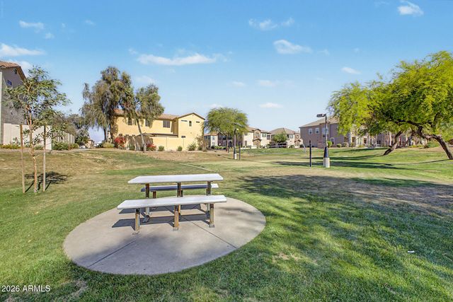 4749 E THUNDERHEART Trail 103, Gilbert, AZ 85297