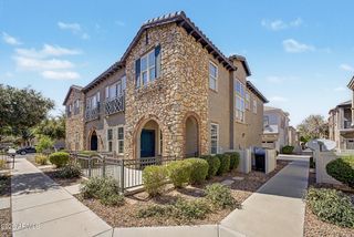 4749 E THUNDERHEART Trail 103, Gilbert, AZ 85297