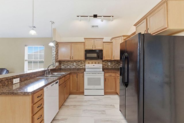 152 Sutton Pl Boulevard, Georgetown, KY 40324