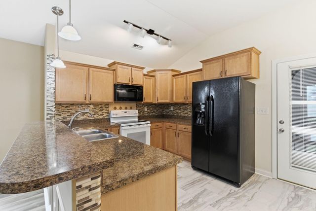 152 Sutton Pl Boulevard, Georgetown, KY 40324