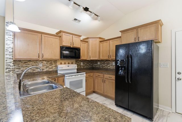 152 Sutton Pl Boulevard, Georgetown, KY 40324