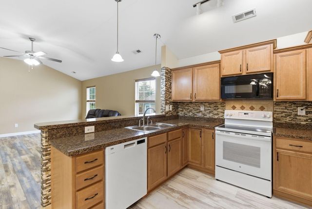 152 Sutton Pl Boulevard, Georgetown, KY 40324