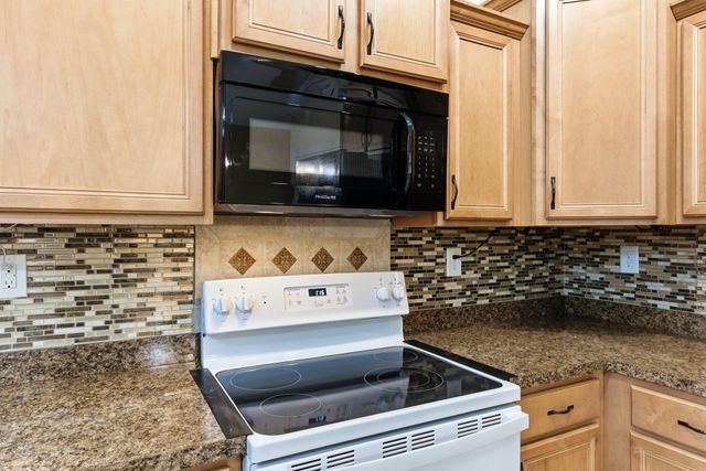 152 Sutton Pl Boulevard, Georgetown, KY 40324