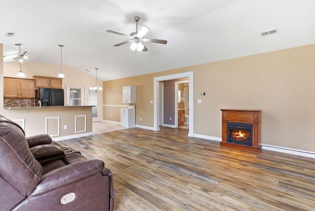 152 Sutton Pl Boulevard, Georgetown, KY 40324