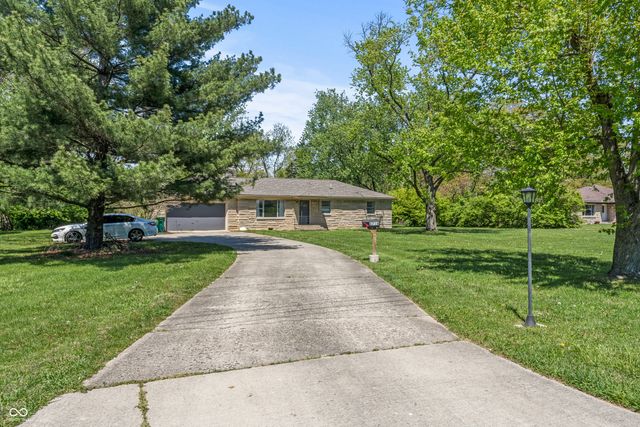 6716 E 96th Street, Fishers, IN 46038
