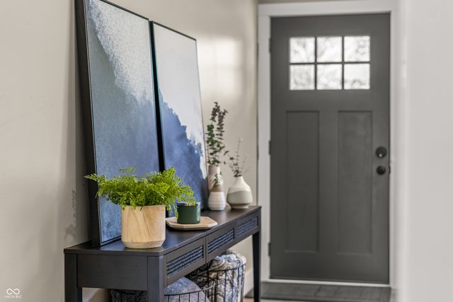 6716 E 96th Street, Fishers, IN 46038