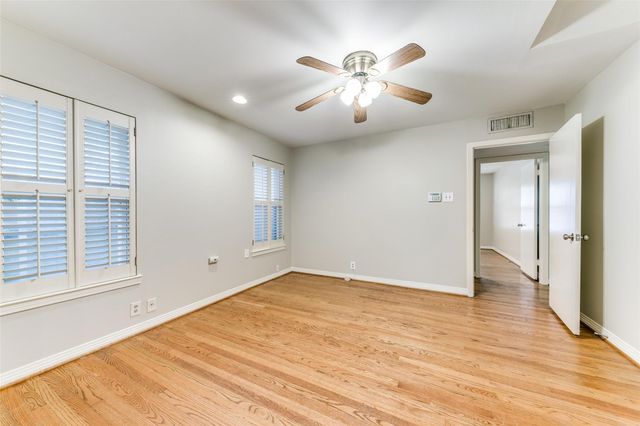 6545 Winton Street, Dallas, TX 75214