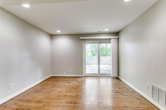 6545 Winton Street, Dallas, TX 75214