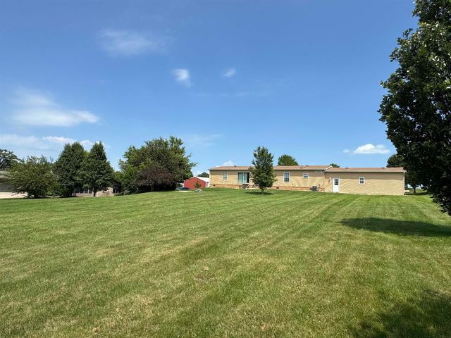 709 6th Street, Parkersburg, IA 50665