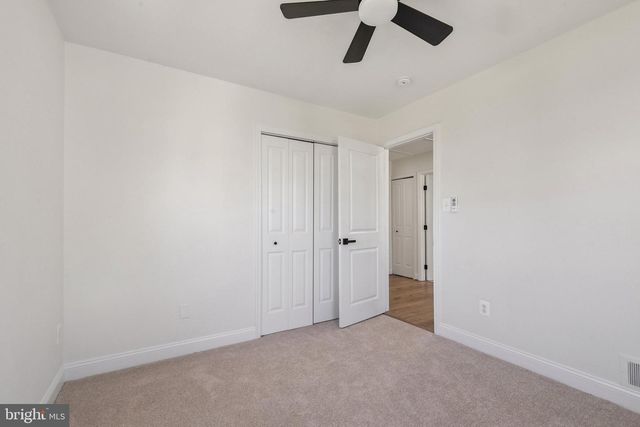 9662 WESTPORT LN, Burke, VA 22015