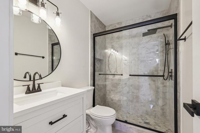 9662 WESTPORT LN, Burke, VA 22015