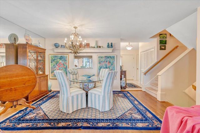 4923 Hunting Hills CT, Roanoke, VA 24018