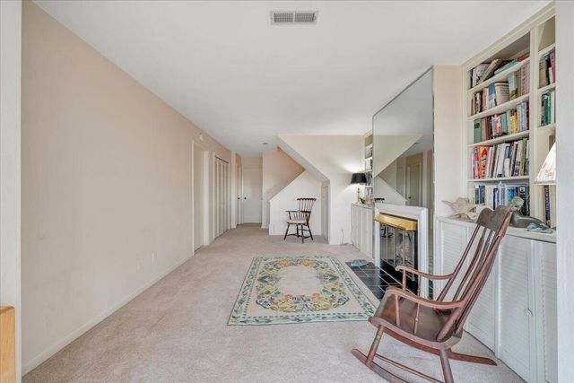 4923 Hunting Hills CT, Roanoke, VA 24018