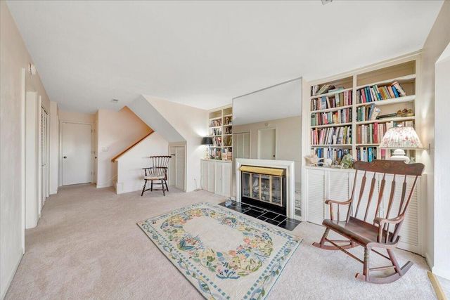 4923 Hunting Hills CT, Roanoke, VA 24018