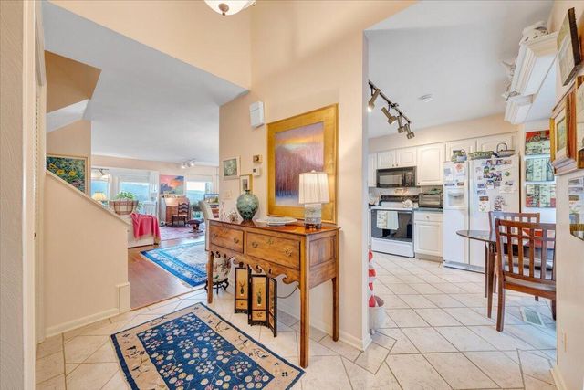 4923 Hunting Hills CT, Roanoke, VA 24018