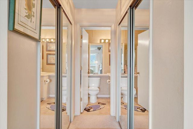 4923 Hunting Hills CT, Roanoke, VA 24018