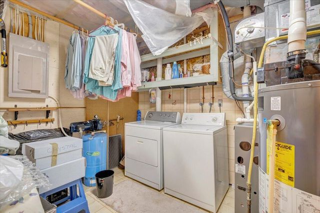 4923 Hunting Hills CT, Roanoke, VA 24018