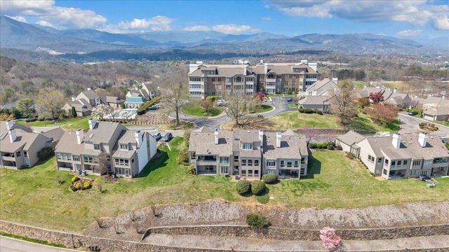 4923 Hunting Hills CT, Roanoke, VA 24018