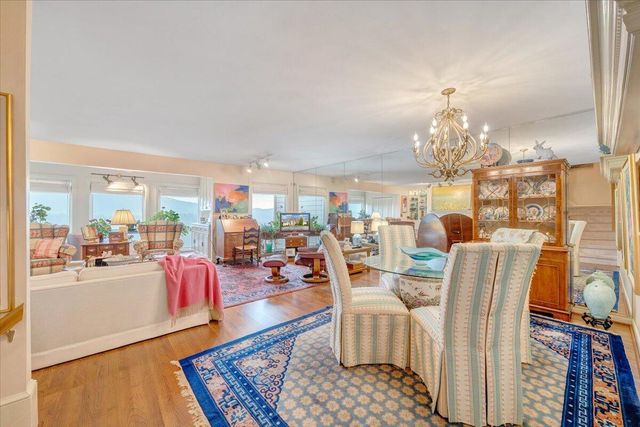 4923 Hunting Hills CT, Roanoke, VA 24018