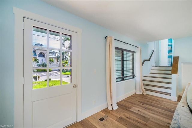 1283 Grand Canal DR, Naples, FL 34110