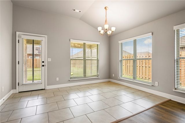 971 Redfree Drive, Bentonville, AR 72712
