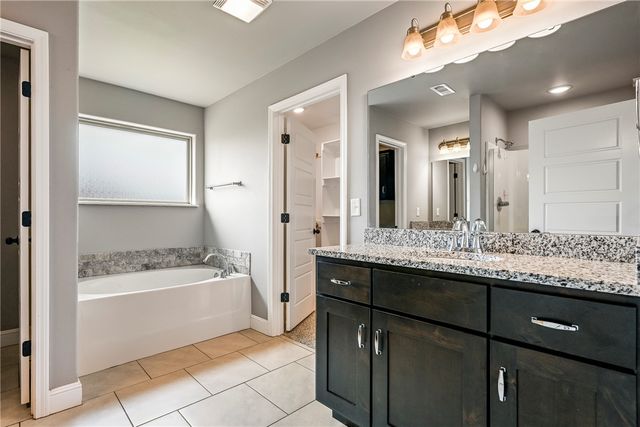 971 Redfree Drive, Bentonville, AR 72712