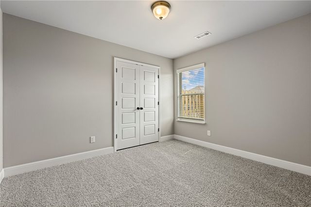 971 Redfree Drive, Bentonville, AR 72712