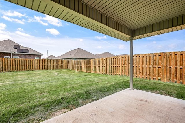 971 Redfree Drive, Bentonville, AR 72712